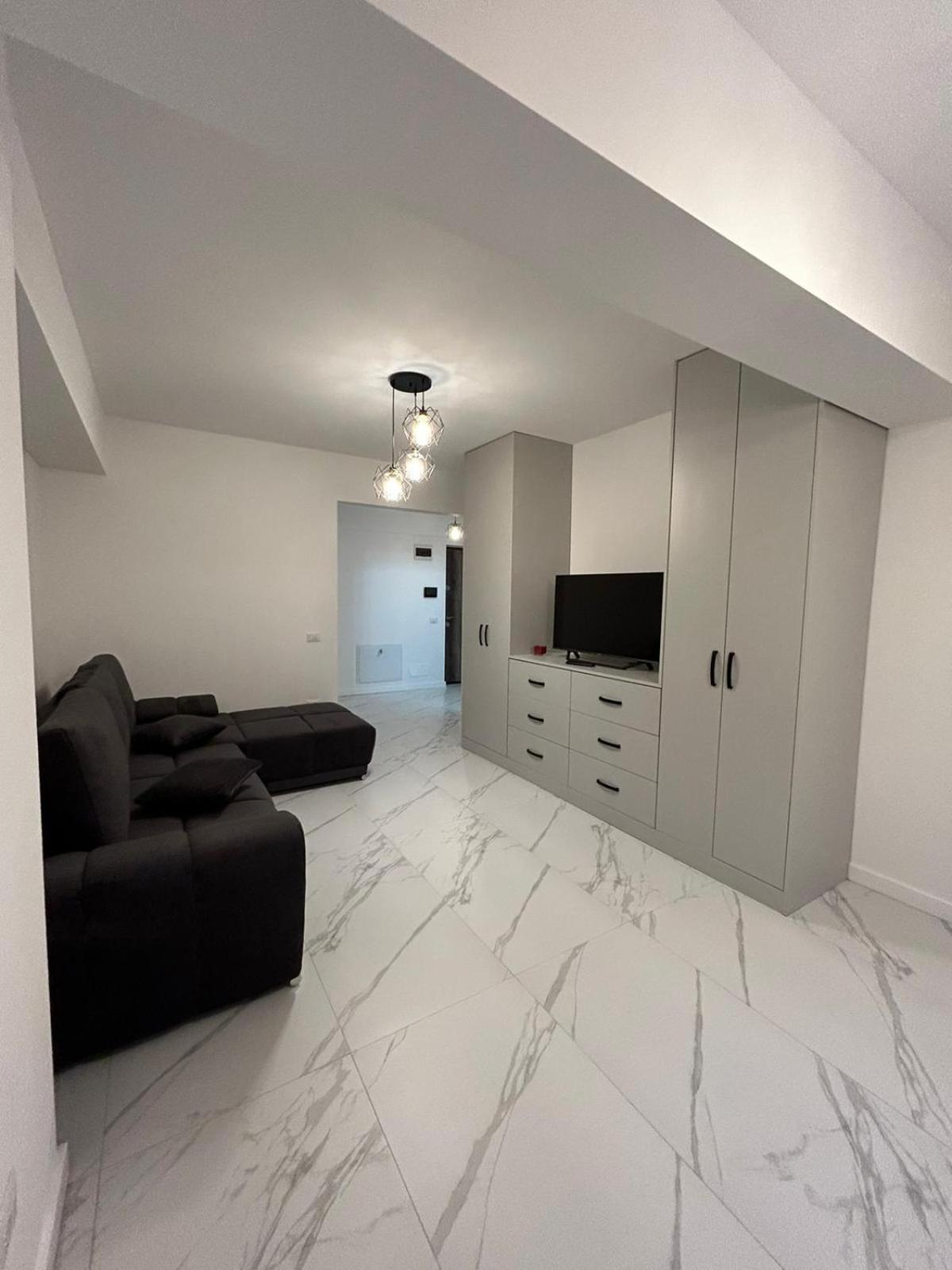 Exclusive Ultracentral Apartments And Studios #Enescu#Universitatii#Suceava Bagian luar foto