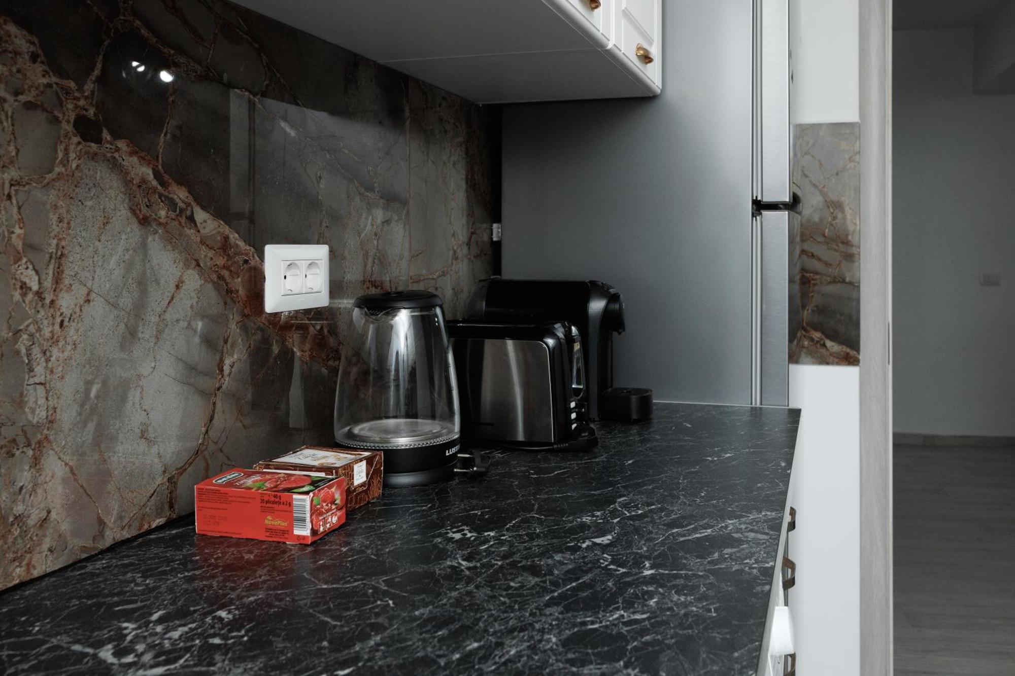 Exclusive Ultracentral Apartments And Studios #Enescu#Universitatii#Suceava Bagian luar foto
